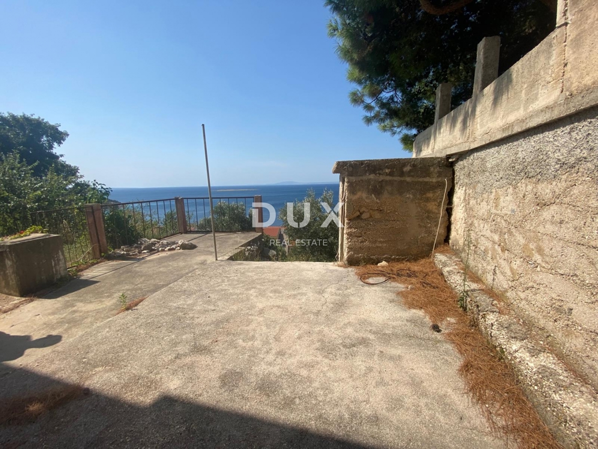OTOK KRK, STARA BAŠKA - hiša s panoramskim pogledom na morje! PRILOŽNOST!