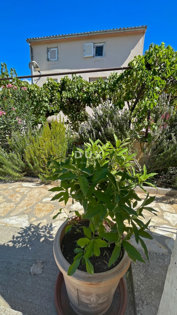 ISTRA, MEDULIN - Istrska kamnita hiša + Počitniška hiša na odlični lokaciji