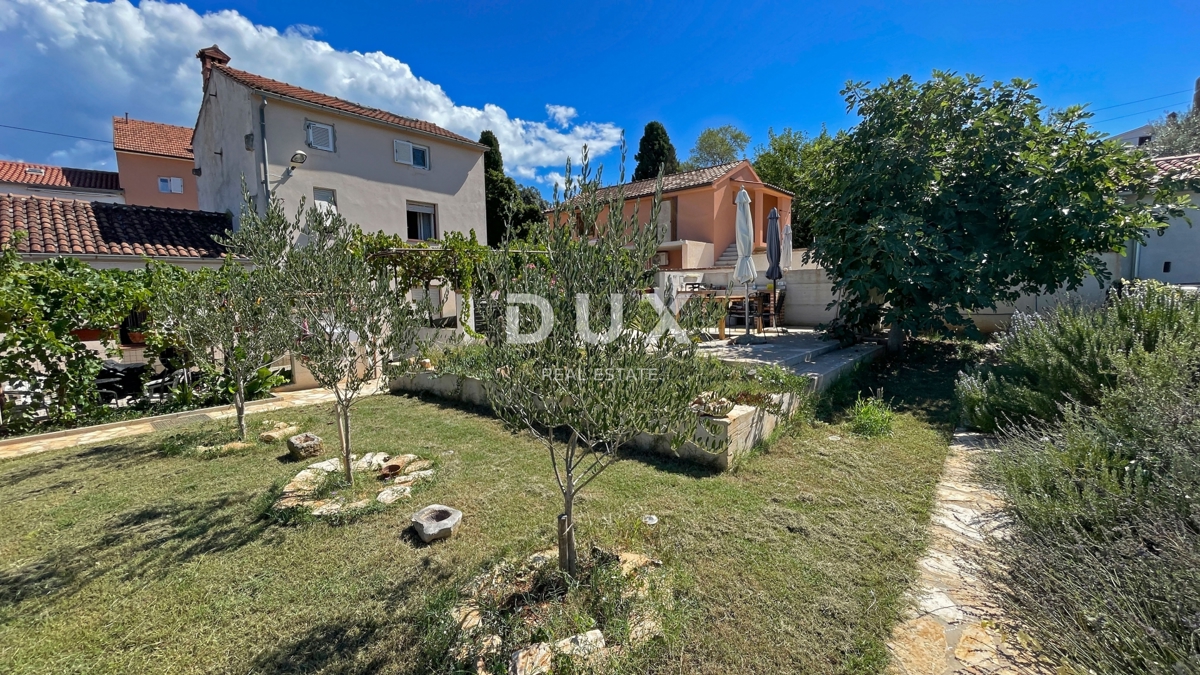 ISTRA, MEDULIN - Istrska kamnita hiša + Počitniška hiša na odlični lokaciji