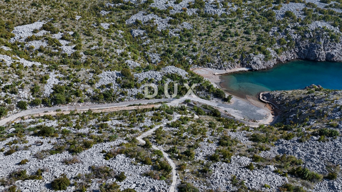 KARLOBAG, CESARICA - Gradbeno zemljišče z začetkom gradnje 