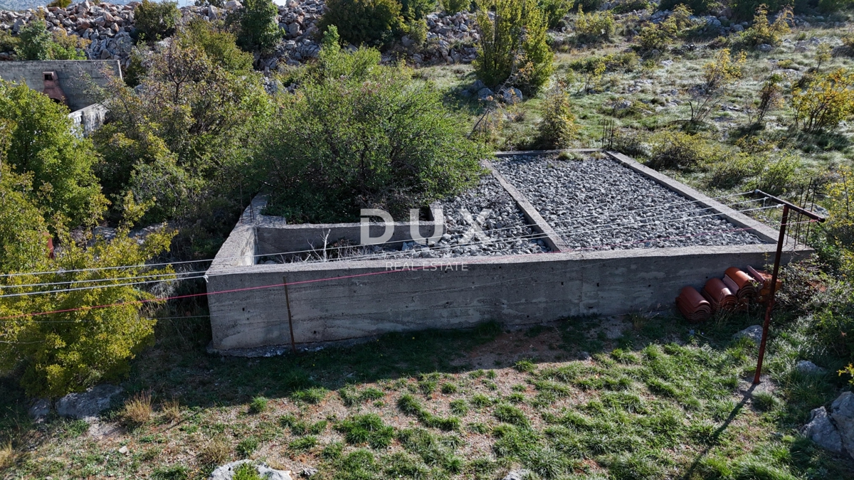 KARLOBAG, CESARICA - Gradbeno zemljišče z začetkom gradnje 