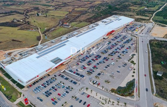 ZADAR, RDEČE HIŠE - Gradbeno zemljišče v poslovni coni!