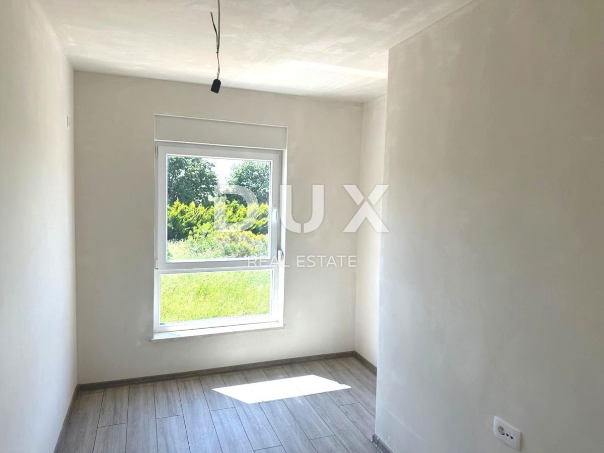 ISTRA, MEDULIN - 2-sobno stanovanje z dnevno sobo 61 m2, 1. nadstropje - NA KLJUČ!!