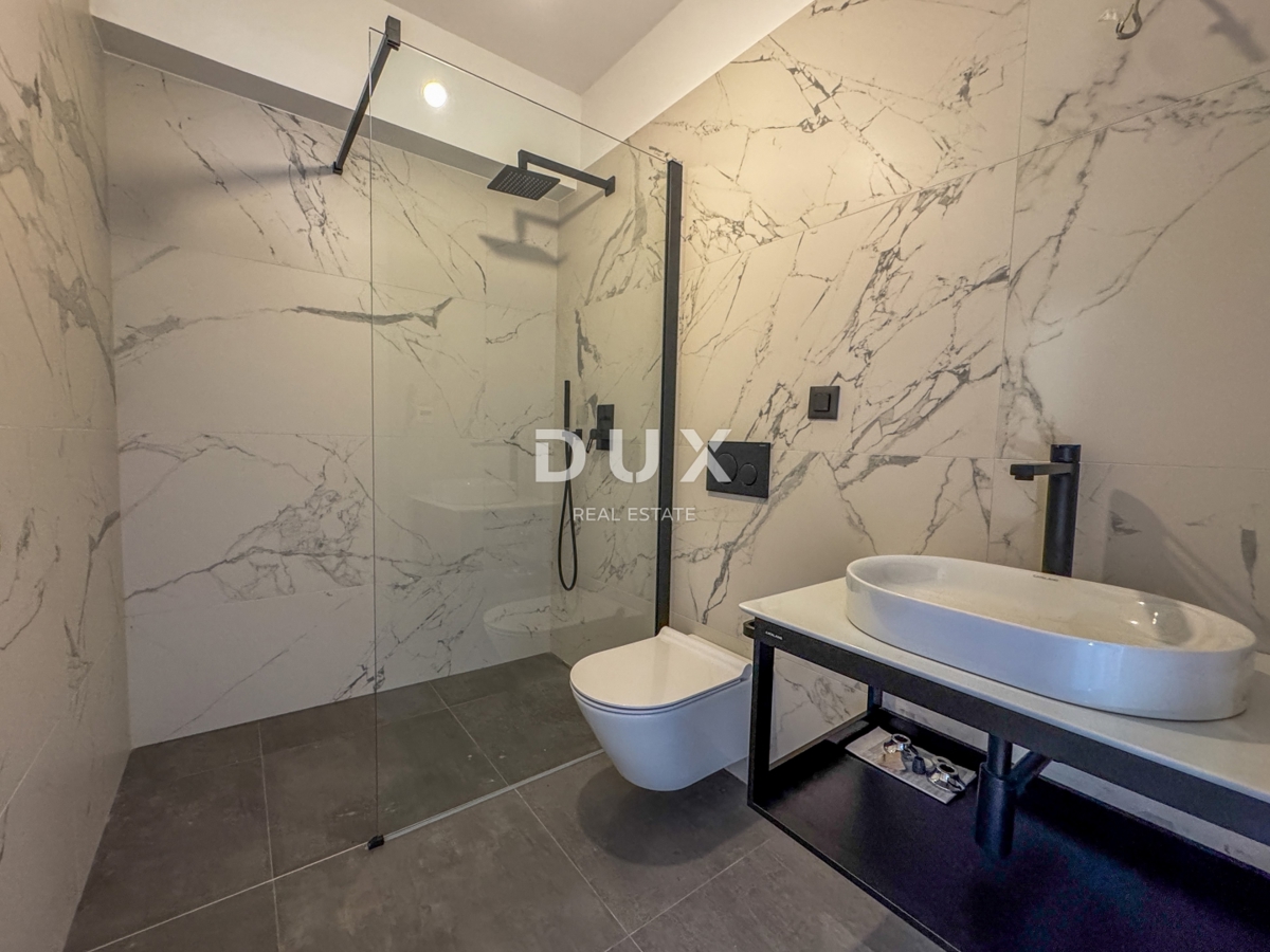 OPATIJA, CENTER - luksuzno stanovanje v novogradnji z garažo in panoramskim pogledom na morje