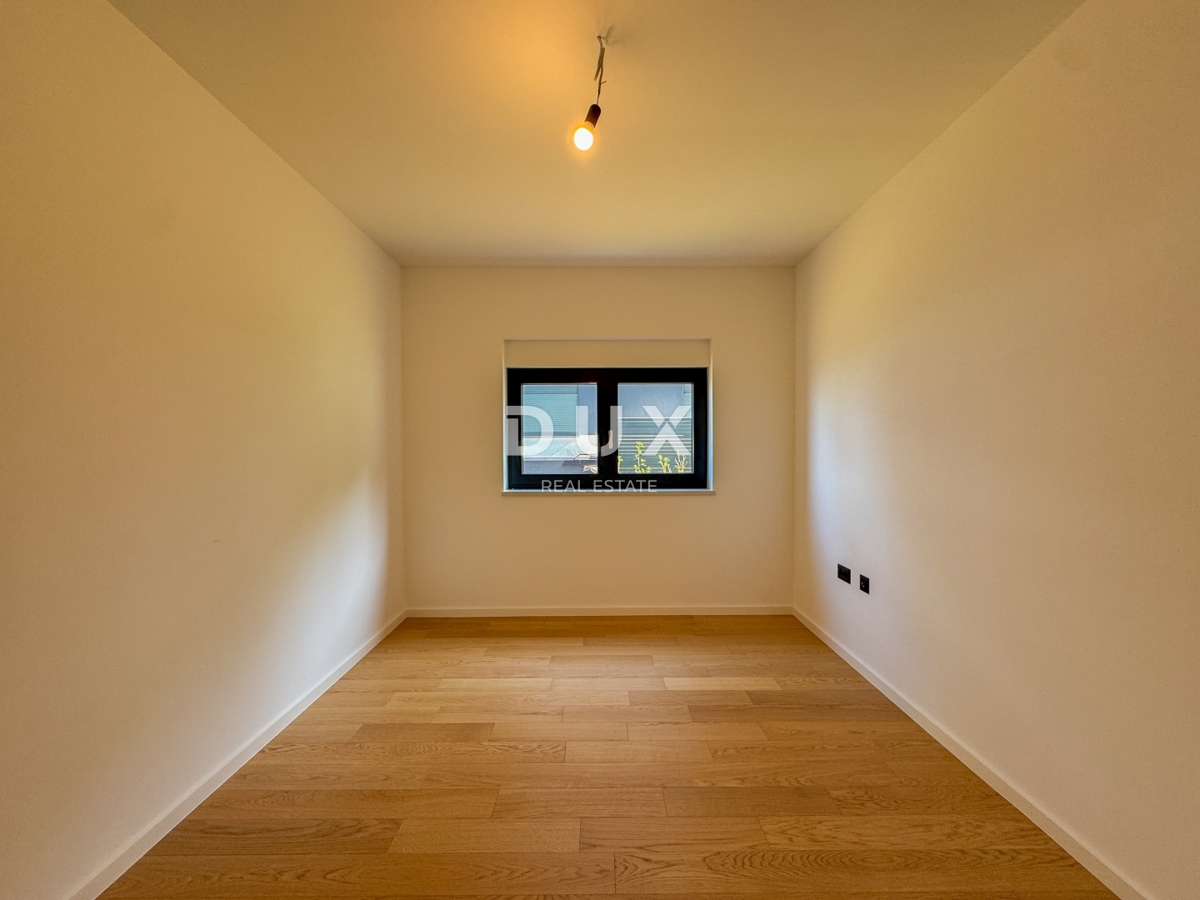 OPATIJA, CENTER - luksuzno stanovanje v novogradnji z garažo in panoramskim pogledom na morje