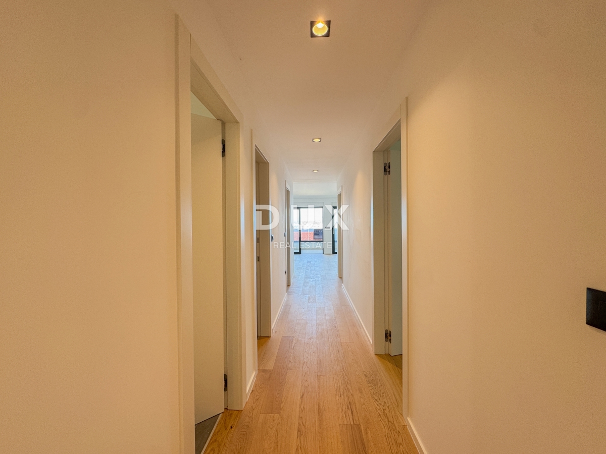 OPATIJA, CENTER - luksuzno stanovanje v novogradnji z garažo in panoramskim pogledom na morje