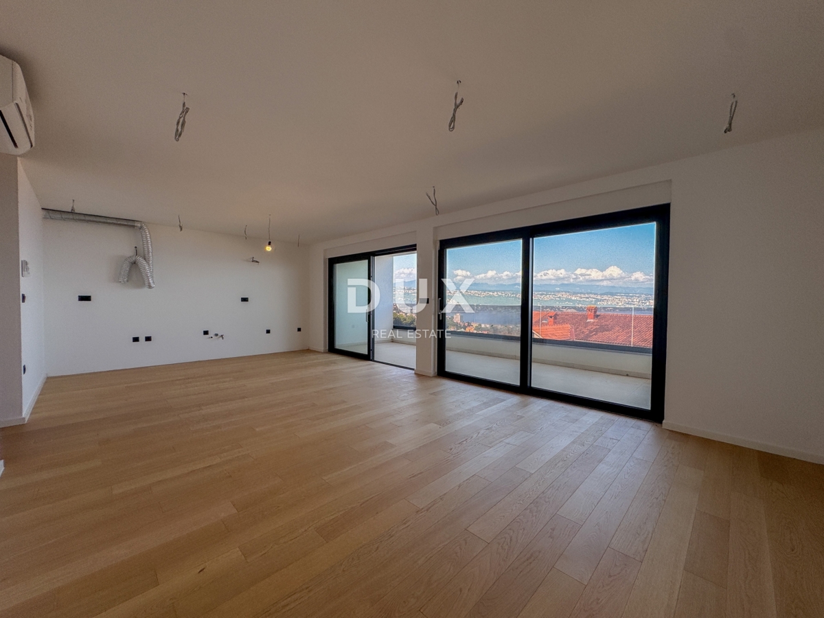 OPATIJA, CENTER - luksuzno stanovanje v novogradnji z garažo in panoramskim pogledom na morje