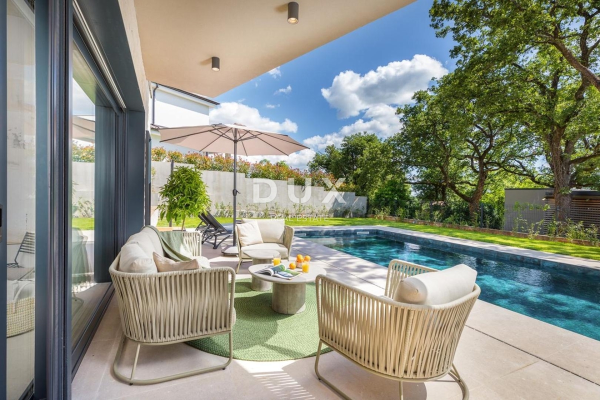 ISTRA, POREČ - Dizajnerska hiša z bazenom