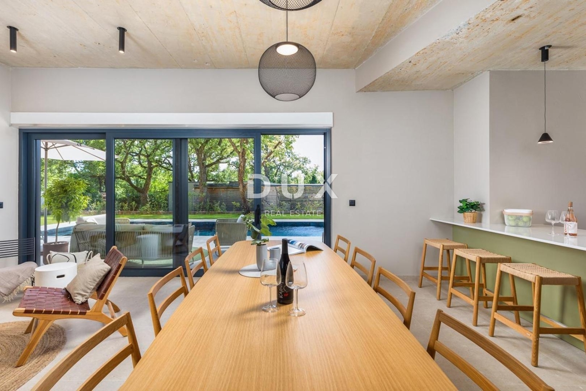 ISTRA, POREČ - Dizajnerska hiša z bazenom