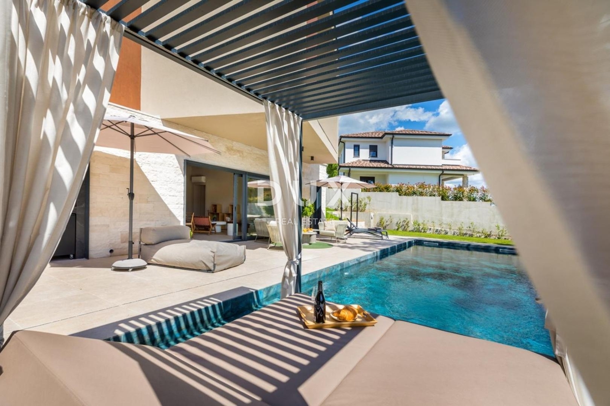 ISTRA, POREČ - Dizajnerska hiša z bazenom