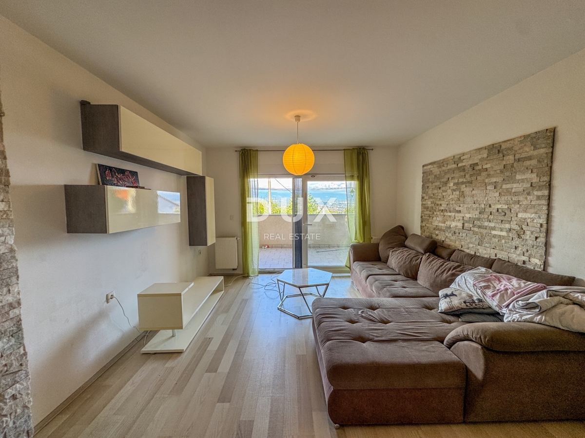 OPATIJA, RUKAVAC - čudovito stanovanje z vrtom v novejši hiši, idealen družinski dom ali investicija v bližini infrastrukture in mesta