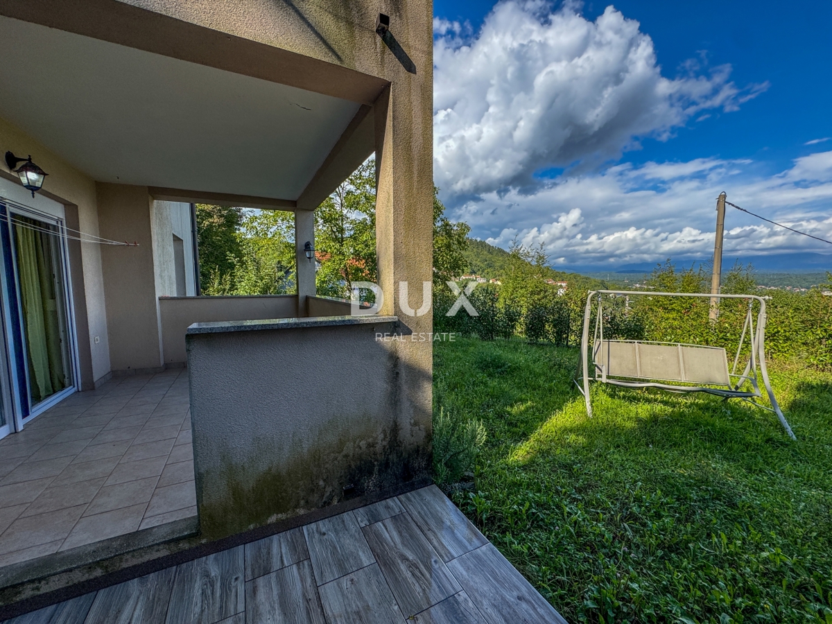OPATIJA, RUKAVAC - čudovito stanovanje z vrtom v novejši hiši, idealen družinski dom ali investicija v bližini infrastrukture in mesta