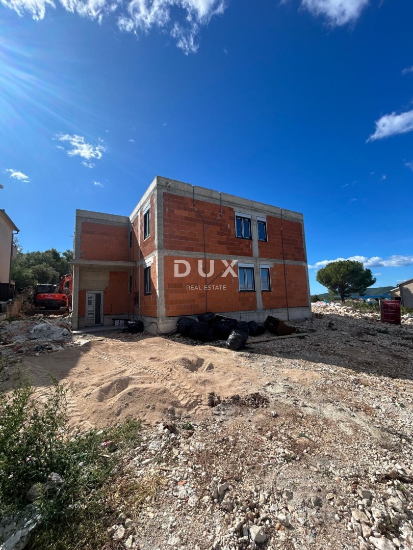 ŠIBENIK, BRODARICA – Apartma blizu plaže, s čudovitim pogledom na morje