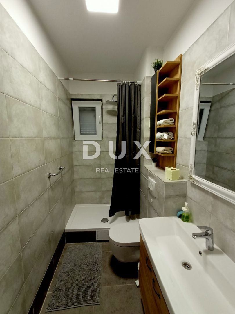 ZADAR, VIŠNJIK - Moderno urejen dvonadstropni objekt z 2 stanovanjema