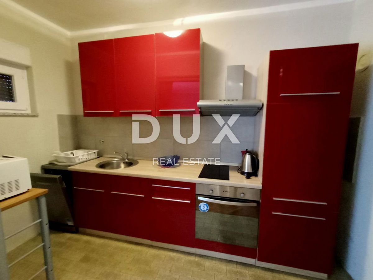 ZADAR, VIŠNJIK - Moderno urejen dvonadstropni objekt z 2 stanovanjema