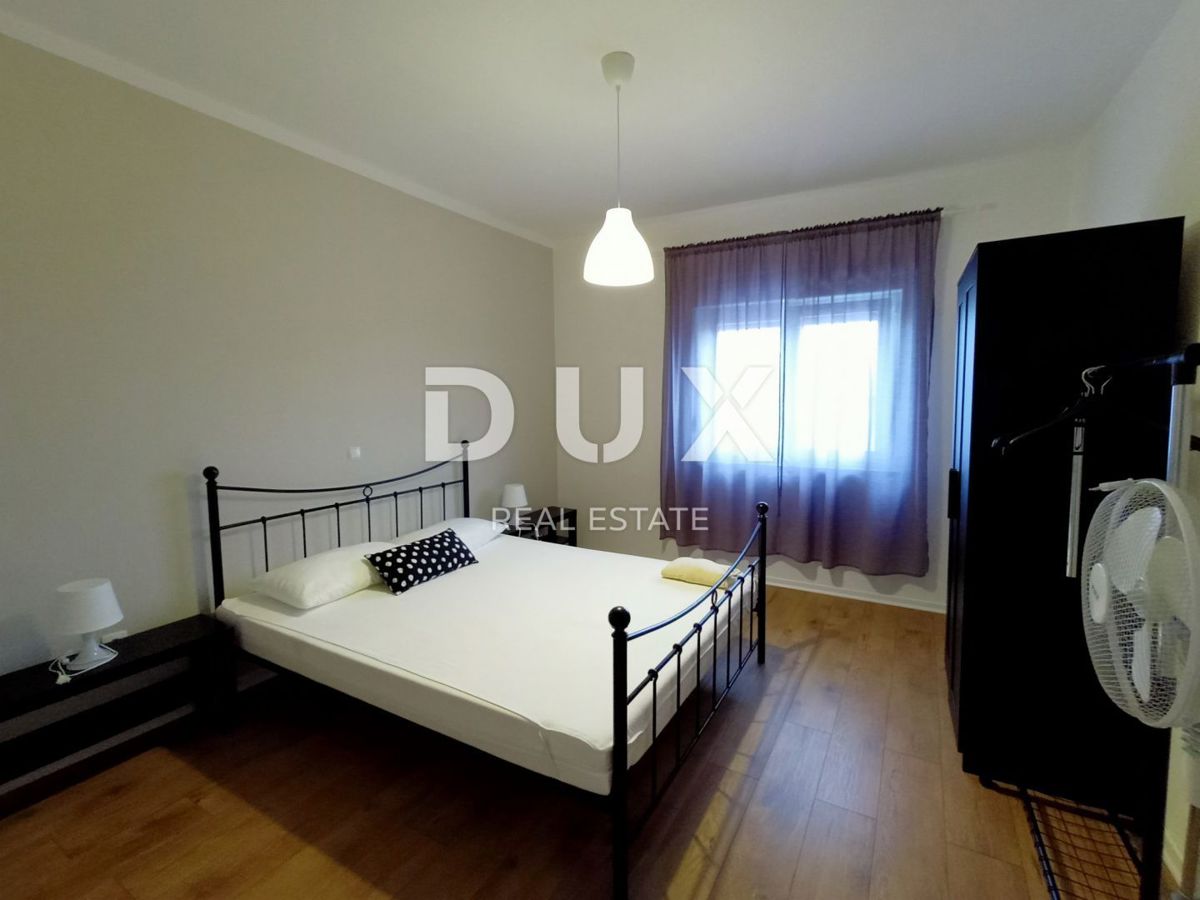 ZADAR, VIŠNJIK - Moderno urejen dvonadstropni objekt z 2 stanovanjema