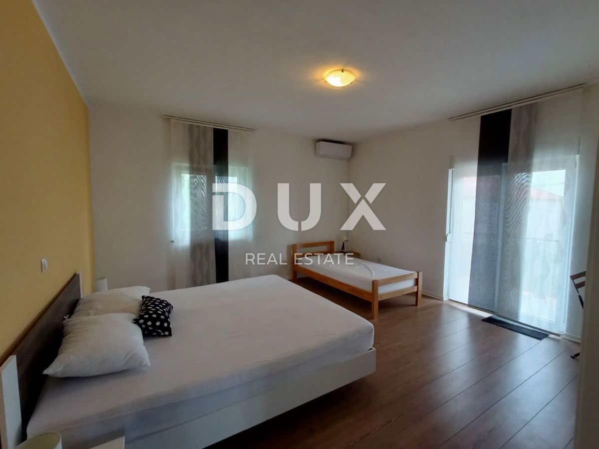 ZADAR, VIŠNJIK - Moderno urejen dvonadstropni objekt z 2 stanovanjema