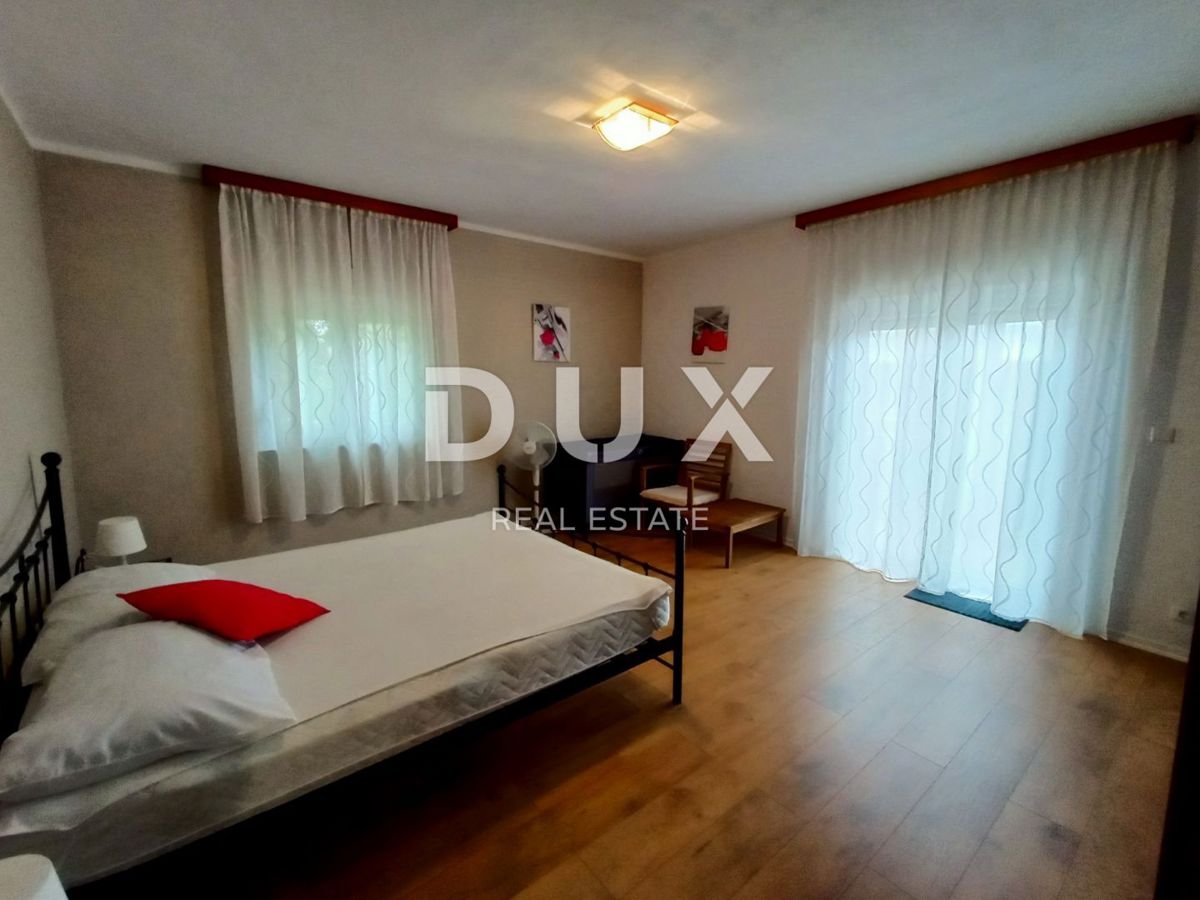 ZADAR, VIŠNJIK - Moderno urejen dvonadstropni objekt z 2 stanovanjema