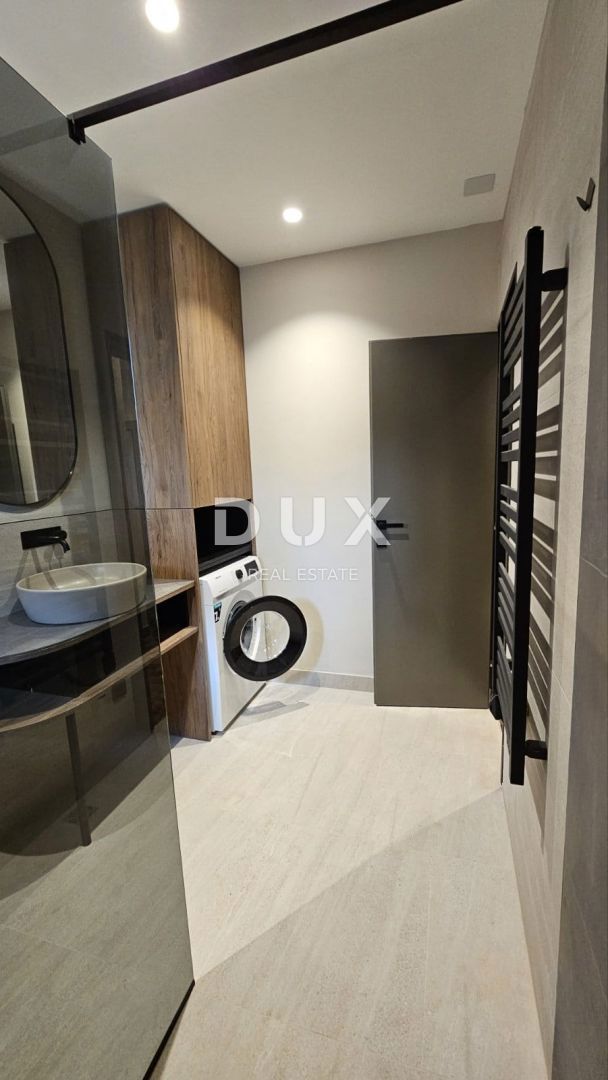 ZADAR, VIŠNJIK - Moderno urejen dvonadstropni objekt z 2 stanovanjema