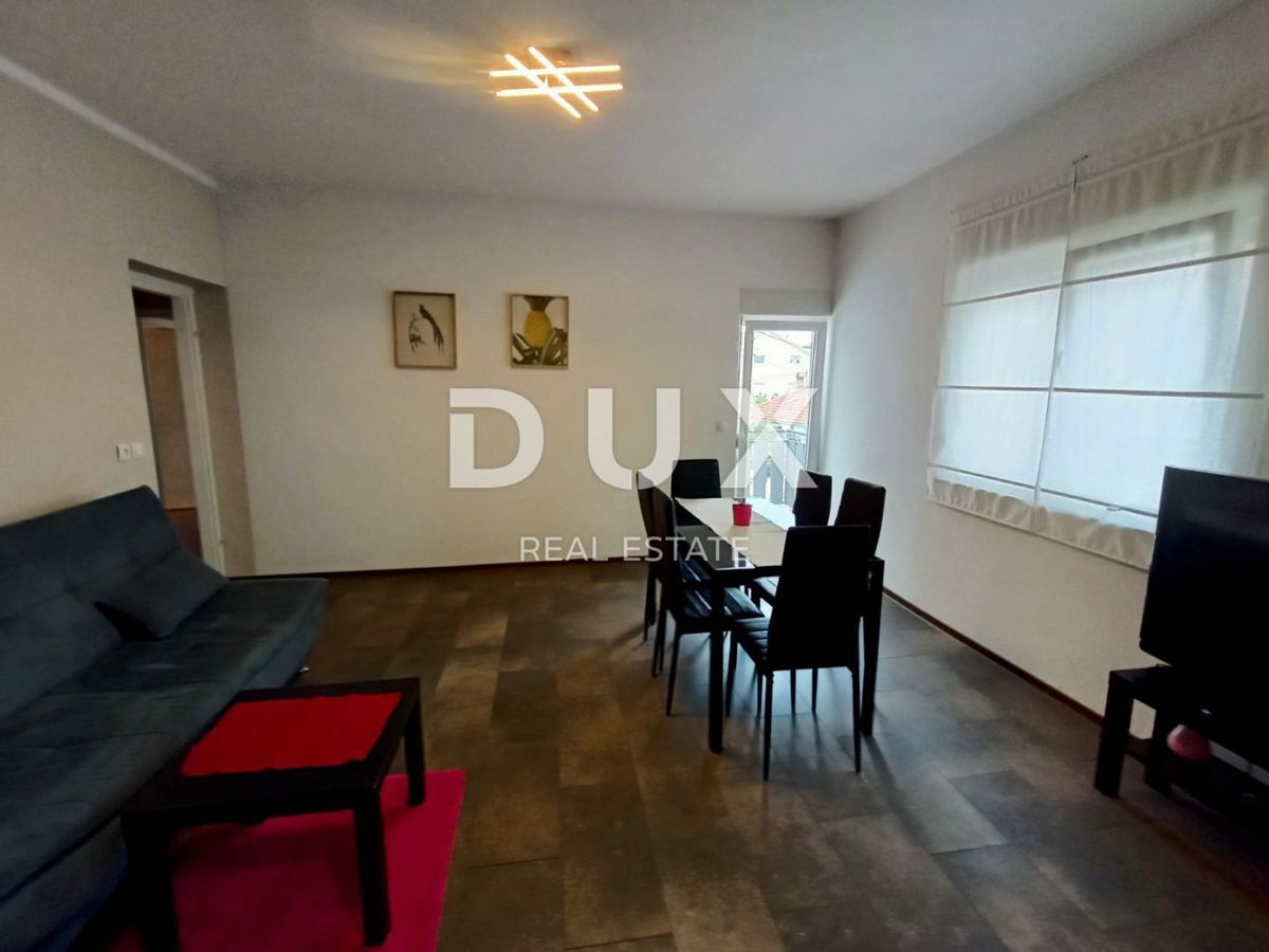 ZADAR, VIŠNJIK - Moderno urejen dvonadstropni objekt z 2 stanovanjema