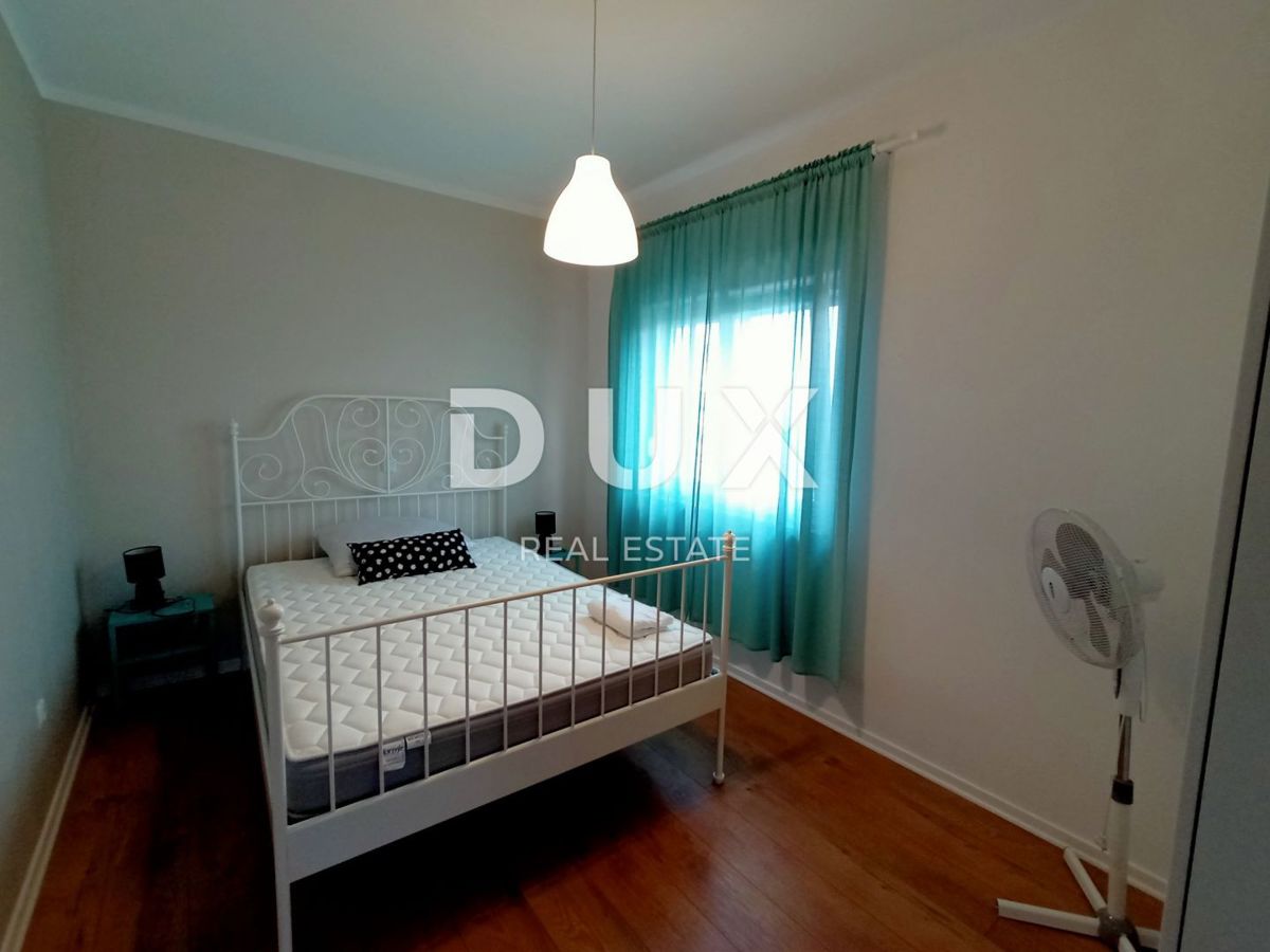 ZADAR, VIŠNJIK - Moderno urejen dvonadstropni objekt z 2 stanovanjema