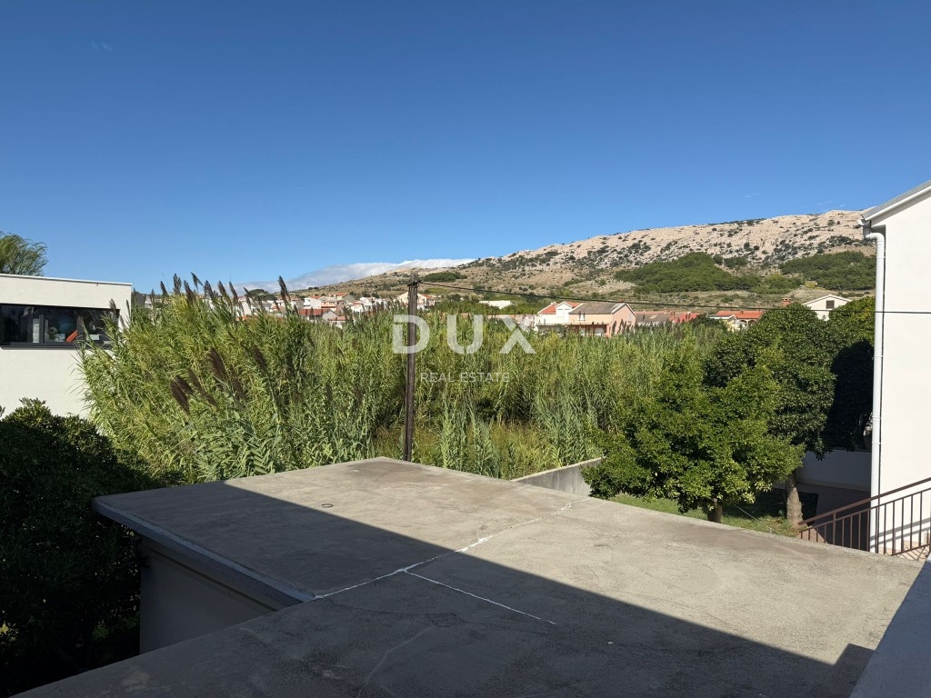 OTOK PAG, PAG - apartmajska hiša z restavracijo