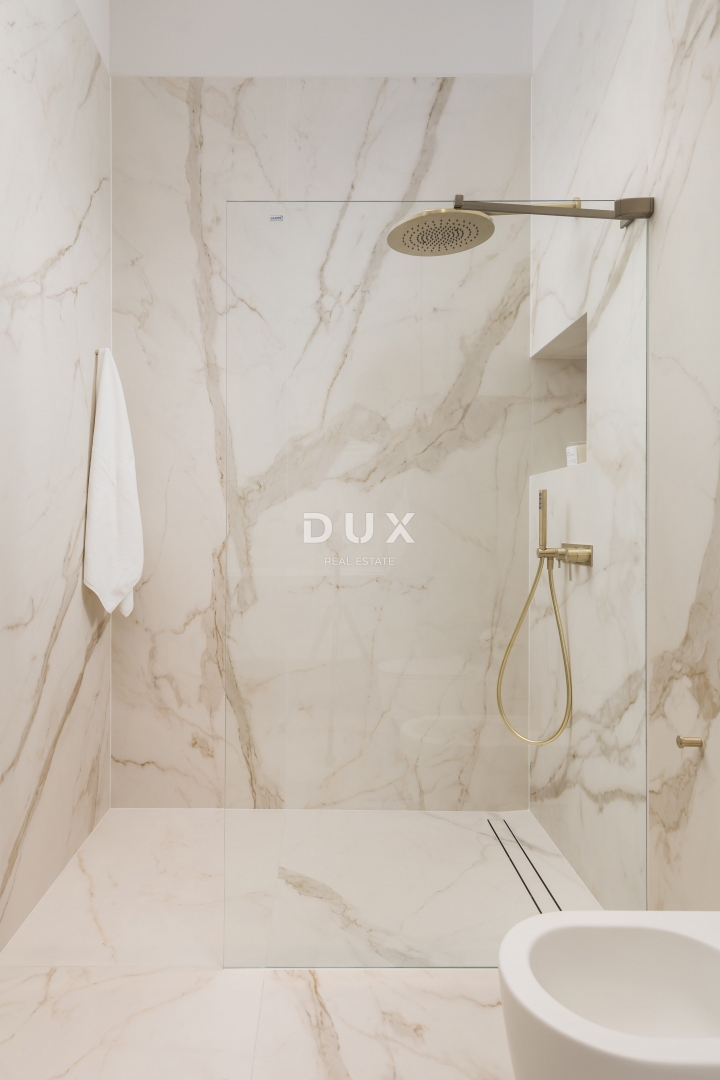 OPATIJA, CENTER - edinstvena nepremičnina velikosti 114 m2, mojstrovina avstro-ogrske arhitekture v središču Opatije