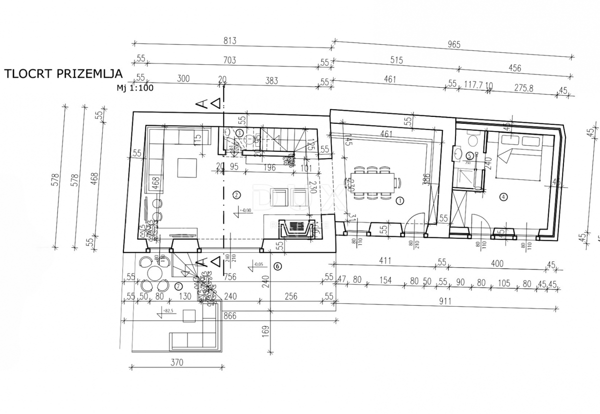 ISTRA, SVETI LOVREČ - Kamnita hiša z bazenom