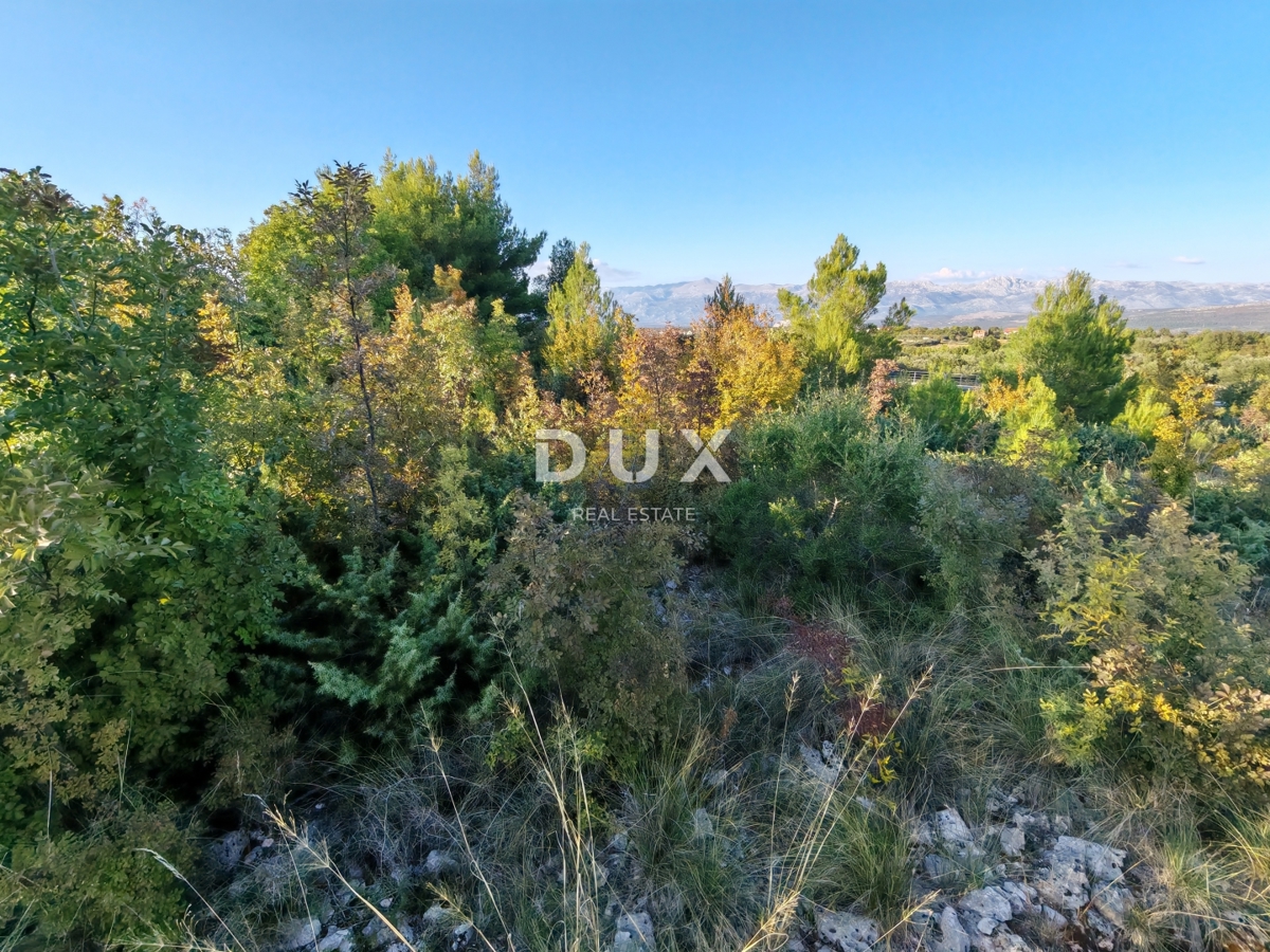 ZADAR, PRIDRAGA - Gradbeno zemljišče s čudovitim razgledom na Velebit! 400 m2