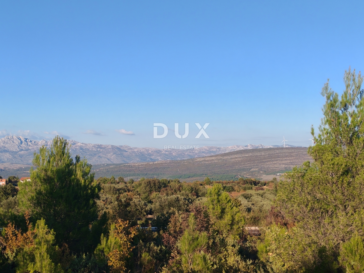 ZADAR, PRIDRAGA - Gradbeno zemljišče s čudovitim razgledom na Velebit! 400 m2