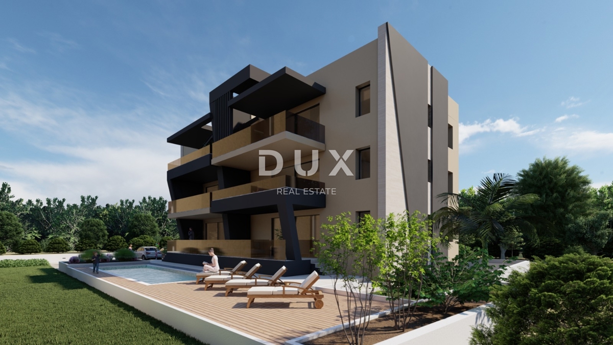 ZADAR, SUKOŠAN - Vrhunska novogradnja! Talno ogrevanje, ogrevan bazen, 120 metrov od morja...! S3