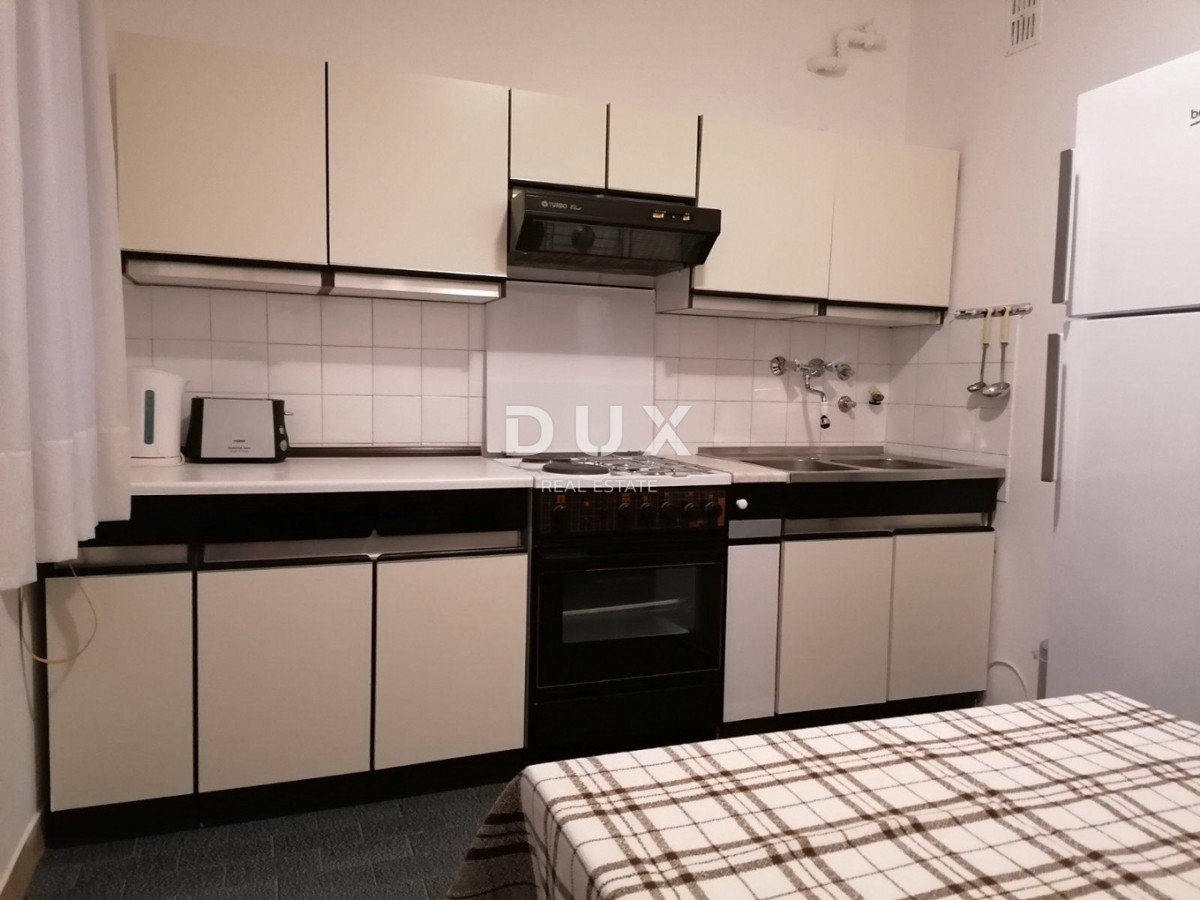 RIJEKA, GORNJA VEŽICA - stanovanje 35 m2 s pogledom na morje