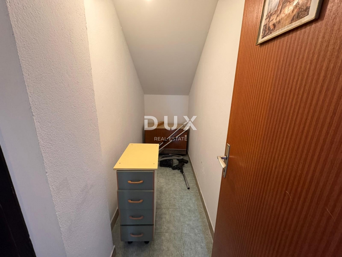 ZAGREB, DONJA DUBRAVA - dve hiši na mirni lokaciji