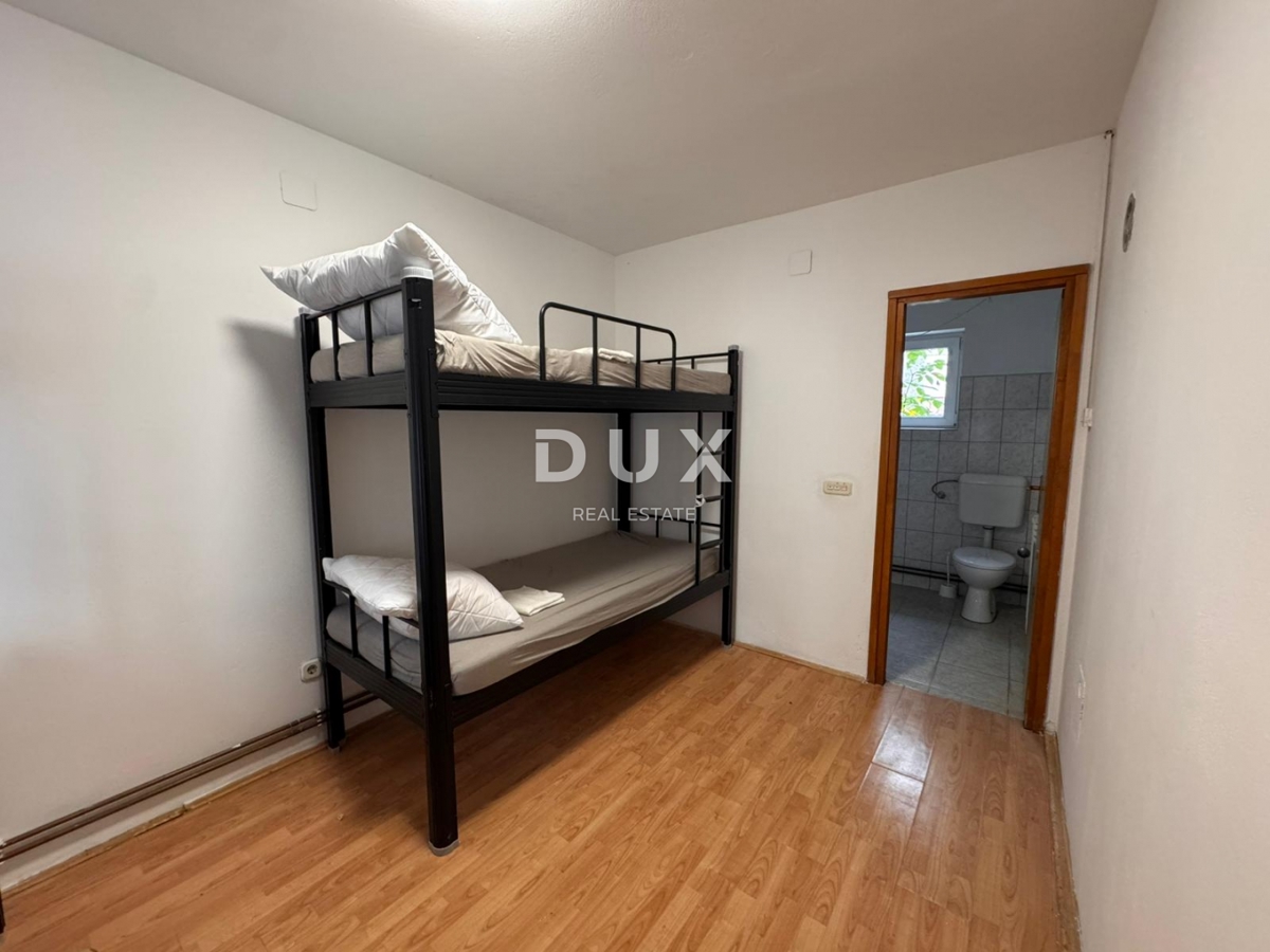 ZAGREB, DONJA DUBRAVA - dve hiši na mirni lokaciji