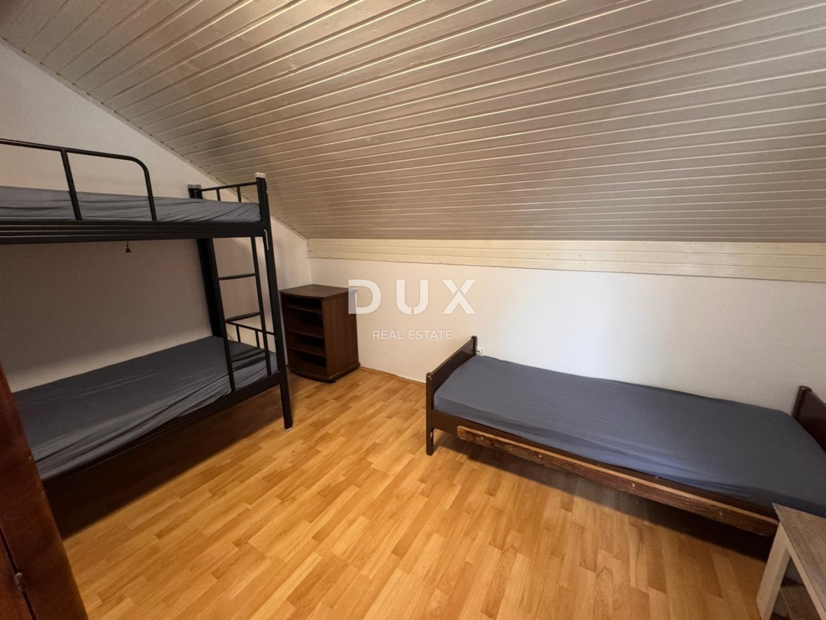 ZAGREB, DONJA DUBRAVA - dve hiši na mirni lokaciji