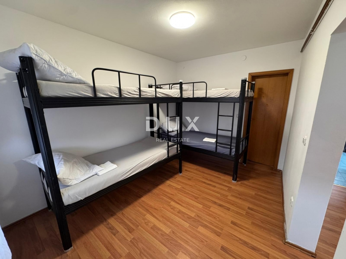 ZAGREB, DONJA DUBRAVA - dve hiši na mirni lokaciji