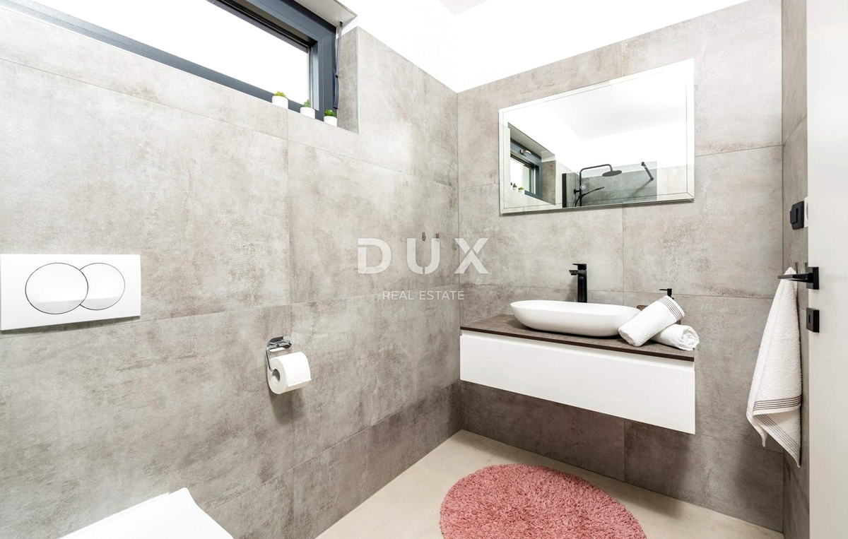 ISTRA, POREČ - Moderna hiša z bazenom