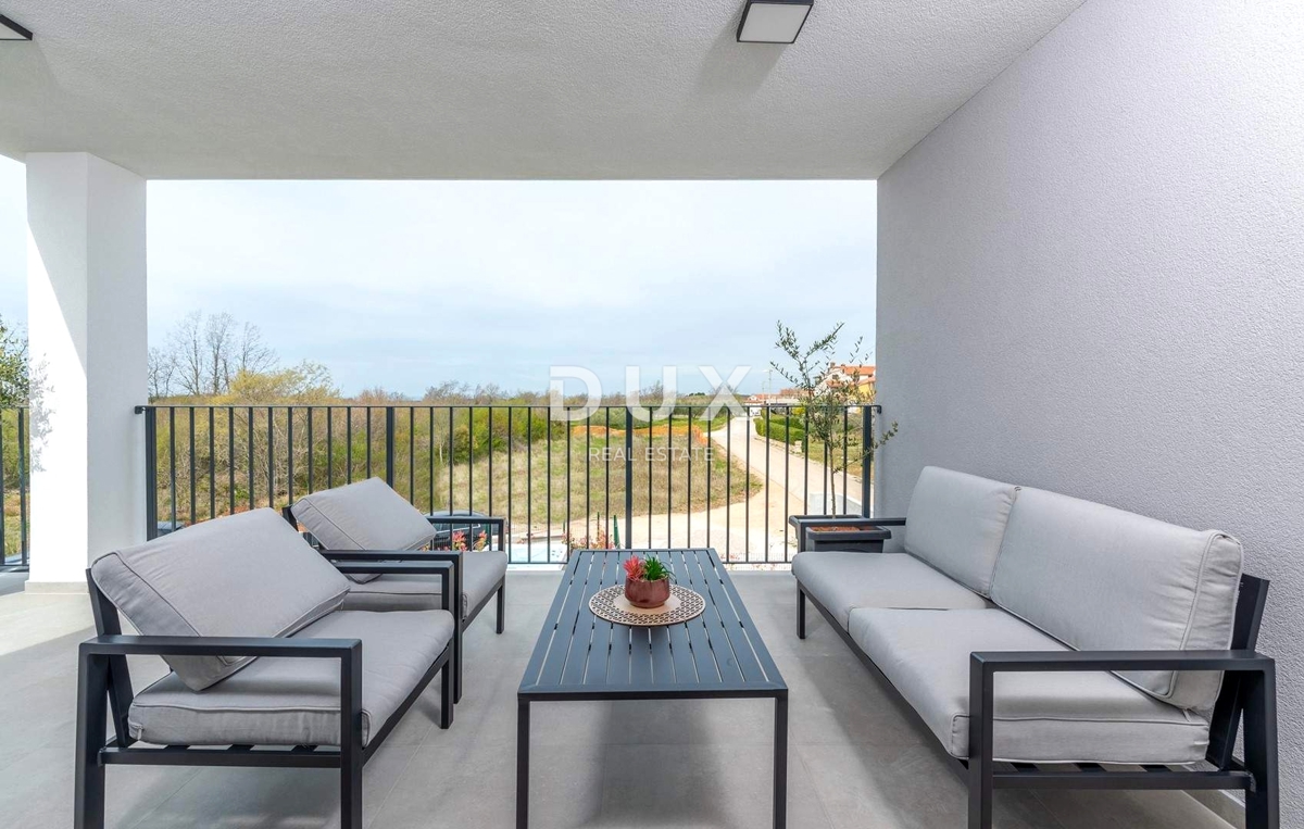 ISTRA, POREČ - Moderna hiša z bazenom