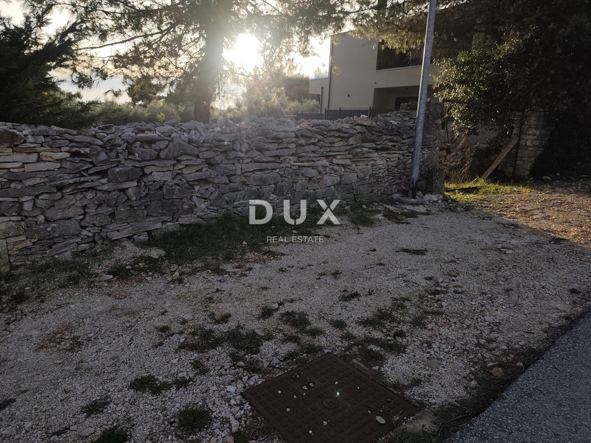 Zemljišče Medulin, 511m2