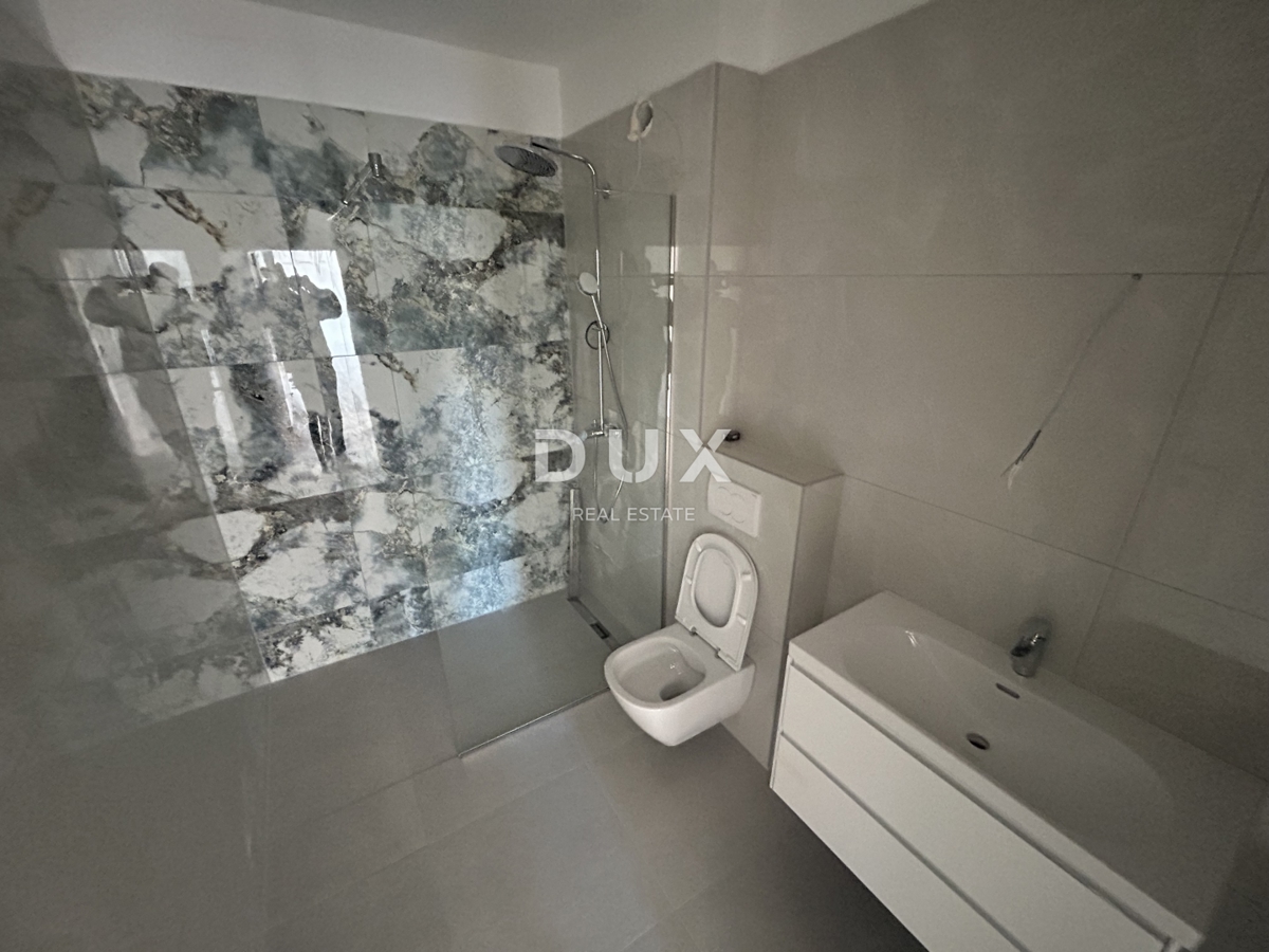 ŠIBENIK, TRIBUNJ – Dvosobno stanovanje v novogradnji s pogledom na morje! PRILOŽNOST!