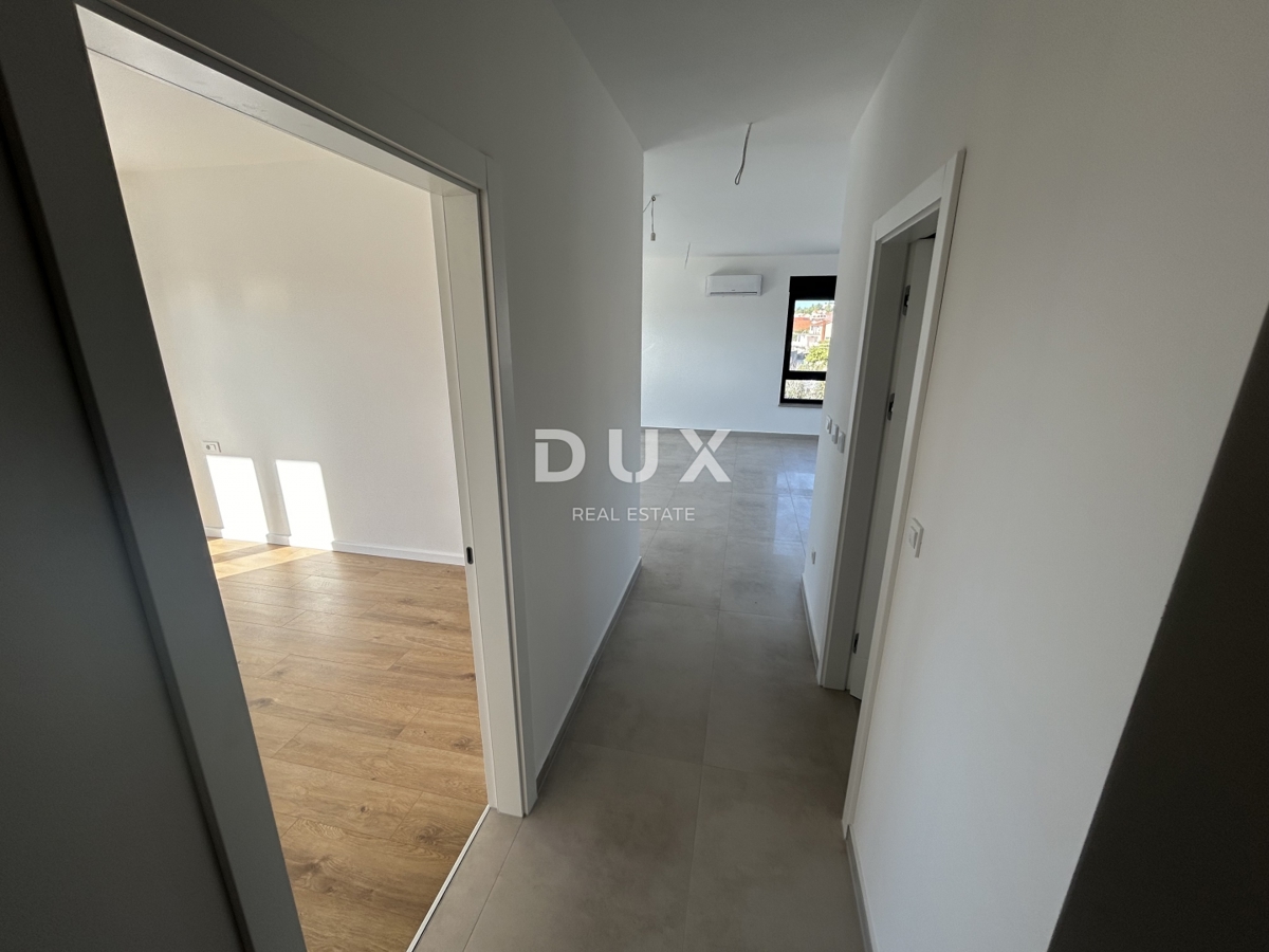 ŠIBENIK, TRIBUNJ – Dvosobno stanovanje v novogradnji s pogledom na morje! PRILOŽNOST!