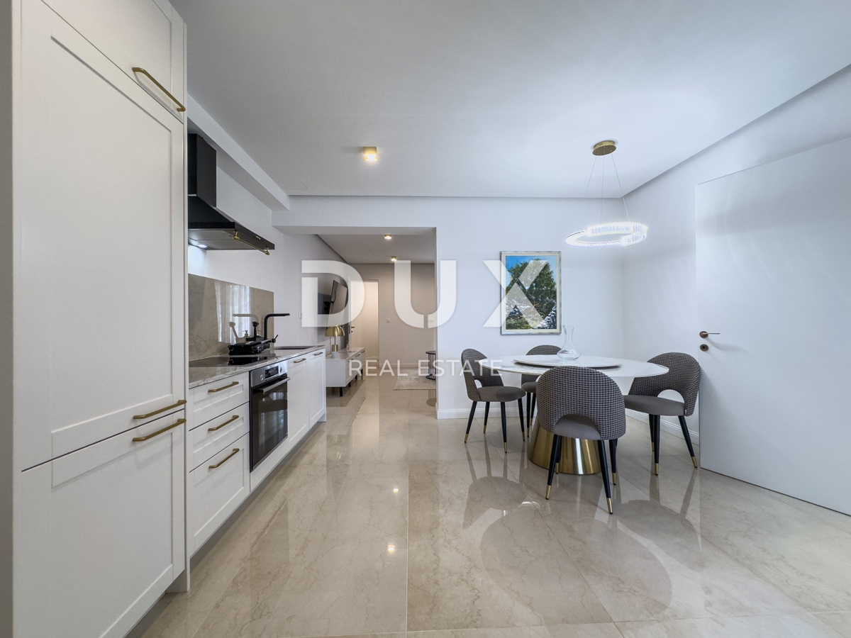 OPATIJA, LOVRAN – ekskluzivno stanovanje s panoramskim razgledom in bazenom