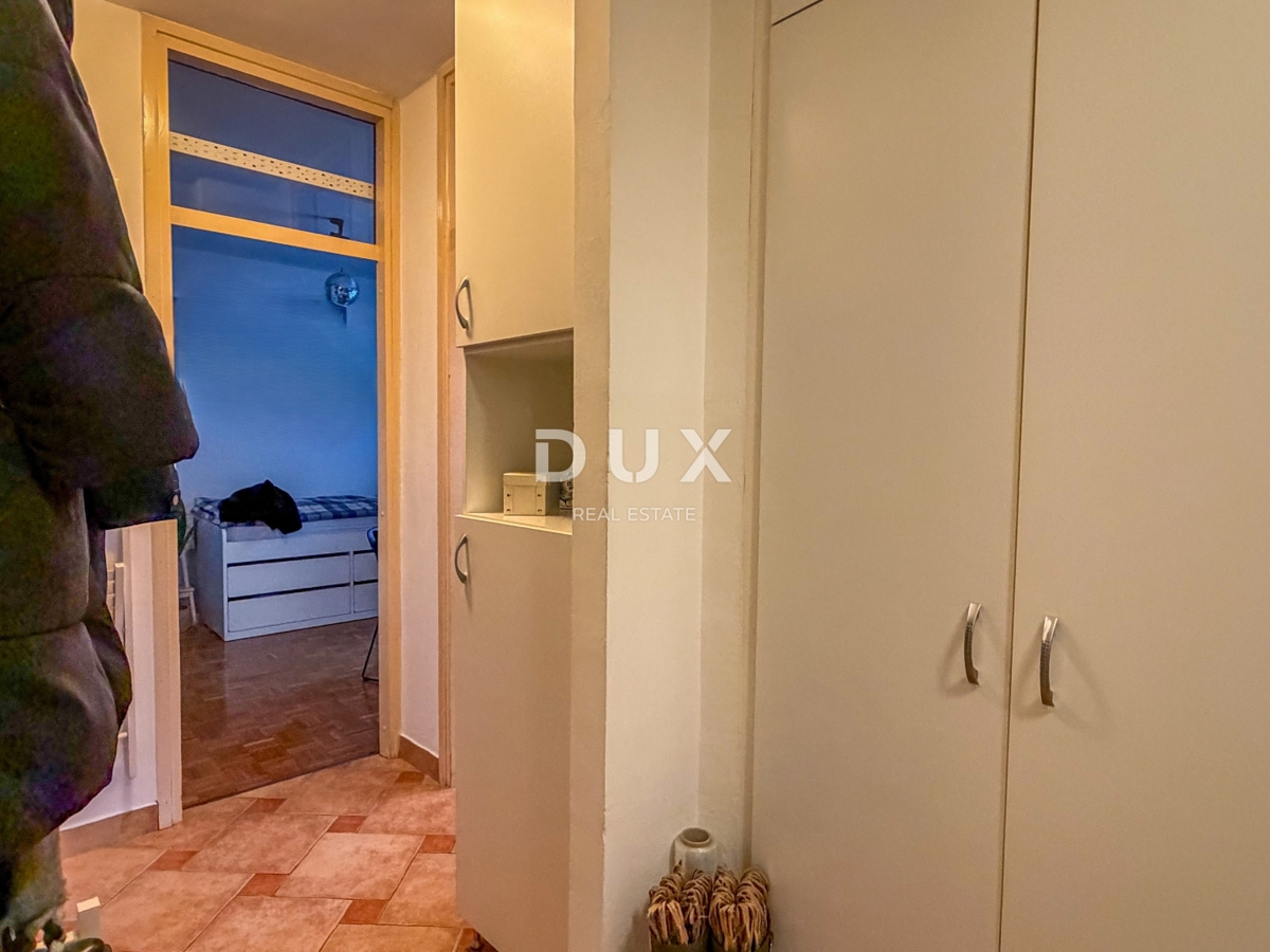 RIJEKA, G. VEŽICA - idealno stanovanje z dvema spalnicama, balkonom s pogledom na morje, ODLIČNA STAVBA