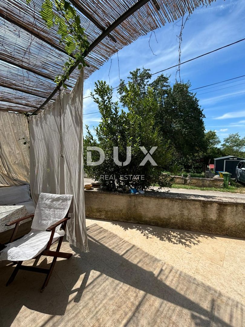 ISTRA, KANFANAR - Lepa istrska hiša + 490 m2 gradbenega zemljišča!