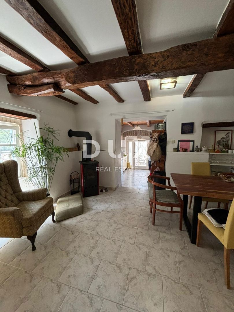 ISTRA, KANFANAR - Lepa istrska hiša + 490 m2 gradbenega zemljišča!