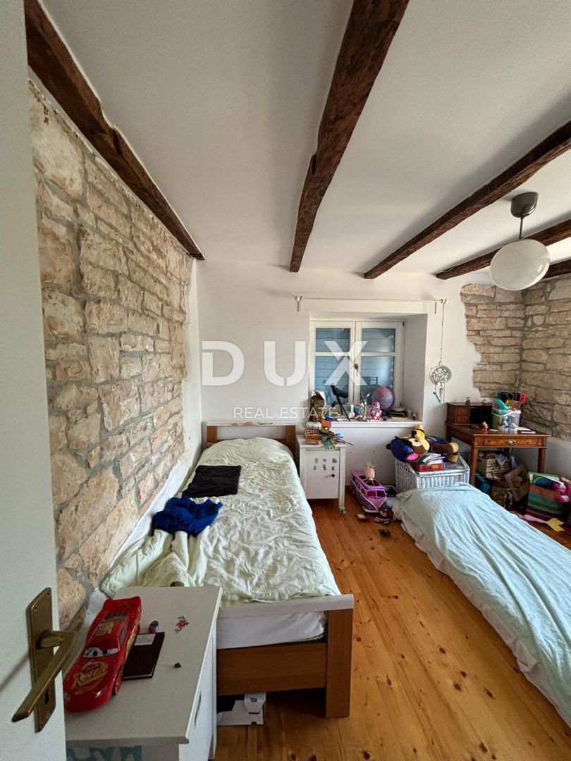 ISTRA, KANFANAR - Lepa istrska hiša + 490 m2 gradbenega zemljišča!