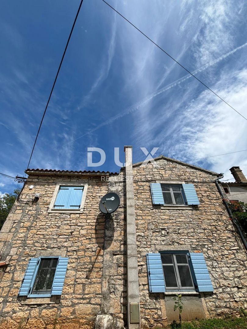 ISTRA, KANFANAR - Lepa istrska hiša + 490 m2 gradbenega zemljišča!