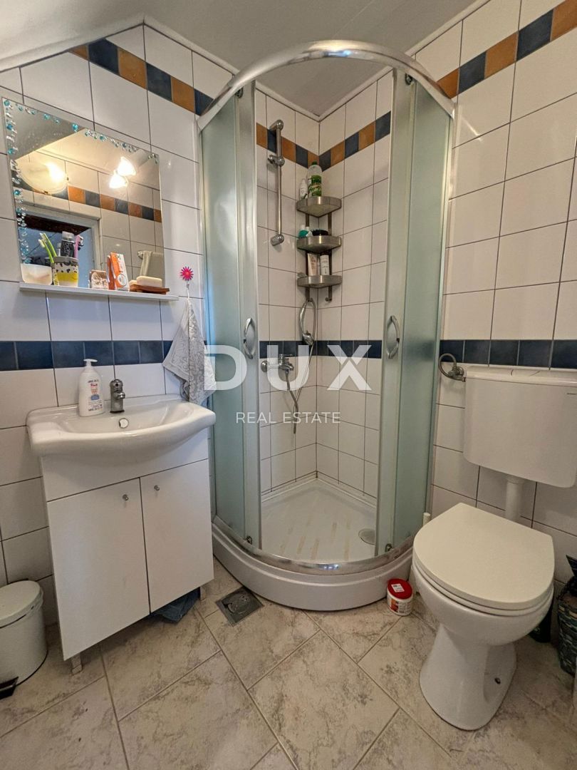 ISTRA, KANFANAR - Lepa istrska hiša + 490 m2 gradbenega zemljišča!