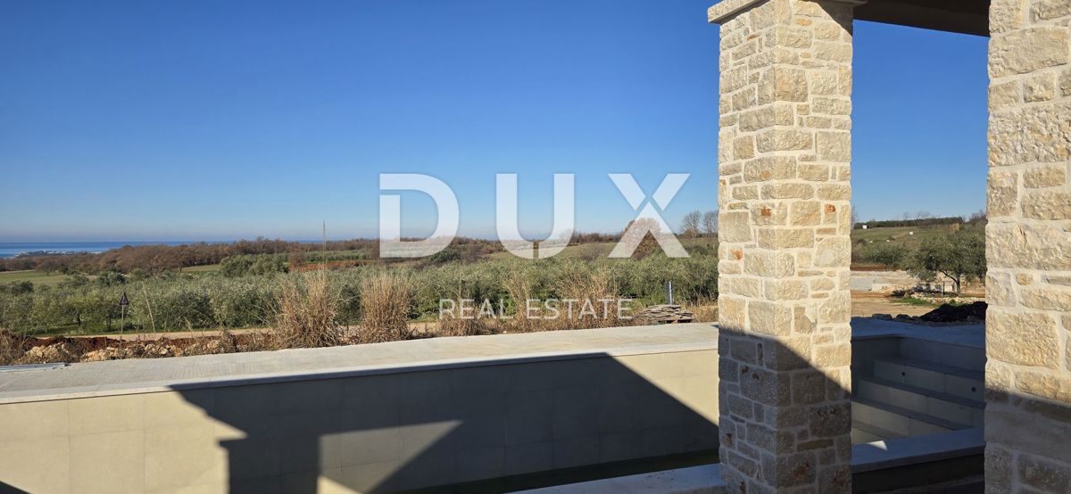 ISTRA, KAŠTELIR - Fascinantna kamnita vila s panoramskim pogledom na morje