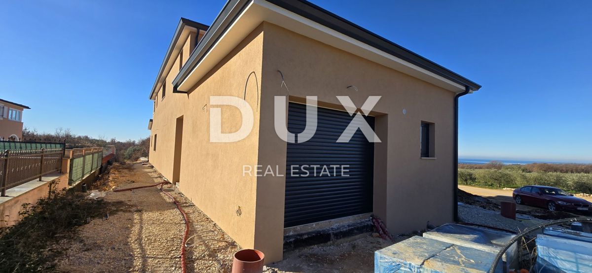 ISTRA, KAŠTELIR - Fascinantna kamnita vila s panoramskim pogledom na morje